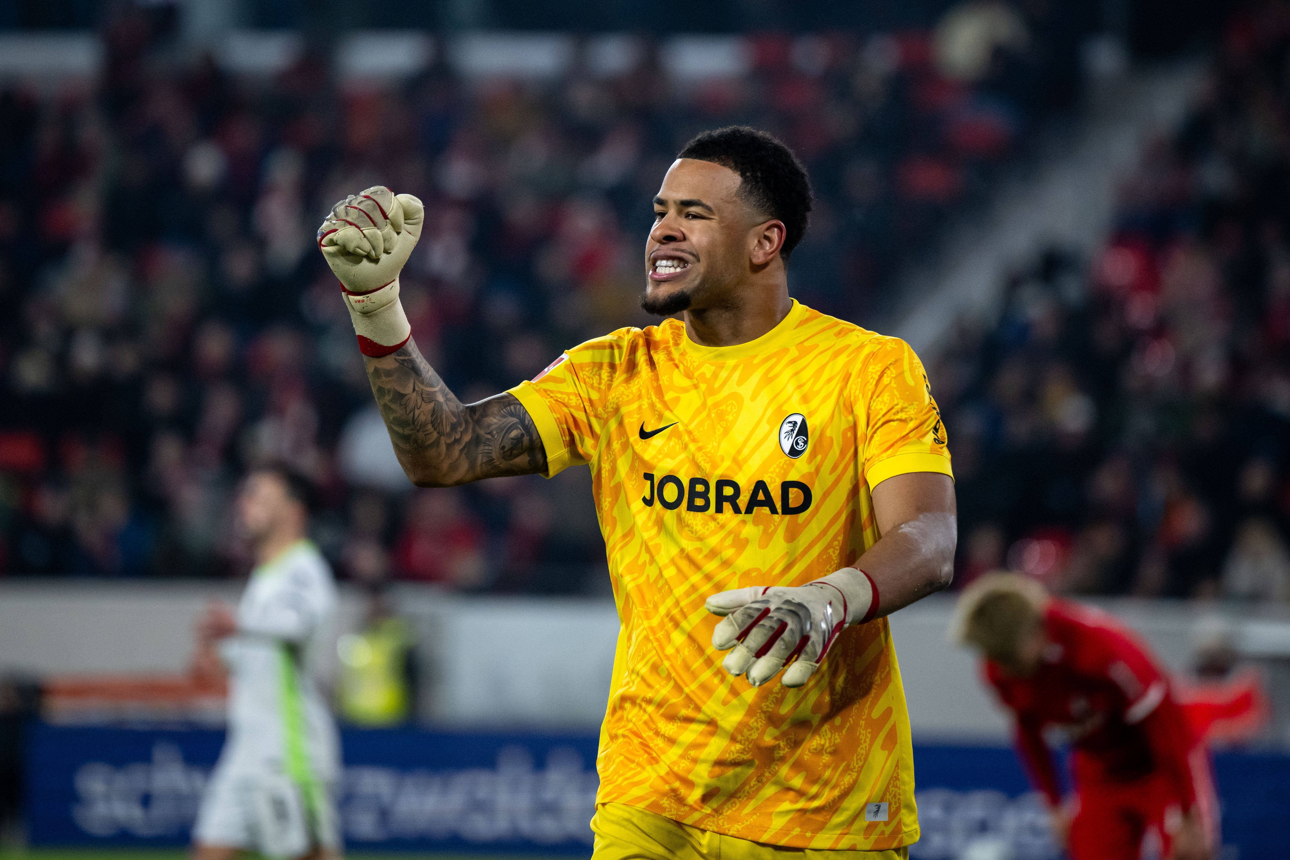 迪馬濟奧：那不勒斯有意弗賴堡門將阿圖伯魯，23歲身價1800萬歐