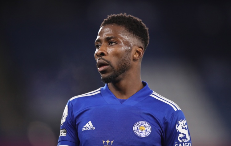 天空體育：凱爾特人想引進自由球員伊希納喬，將在周二繼續(xù)談判